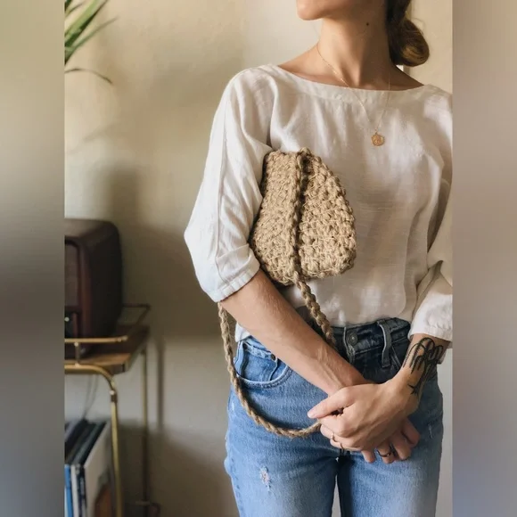 Handwoven “Moon” bag - Picture 7 of 16